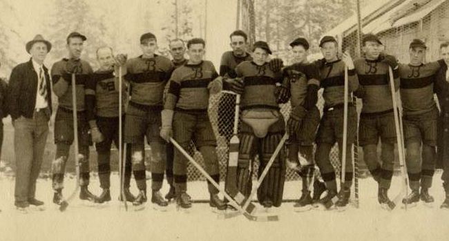 1936-bralorne-hockey-team